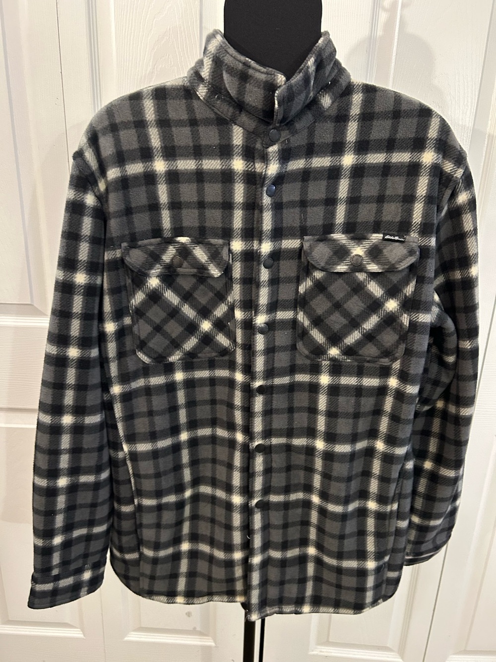 Custom Eddie Bauer X Home Depo Thick sherpa lined snap jacket